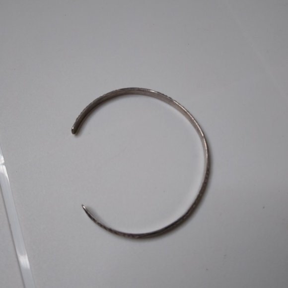 Vintage Small Sterling Decorative Open Bangle - Picture 10 of 14